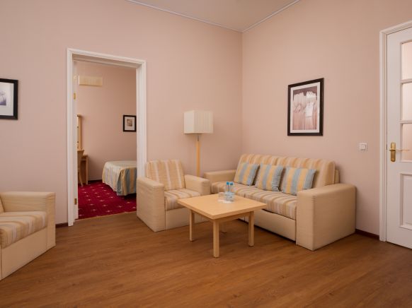 Фотография номера гостиницы Октябрьская