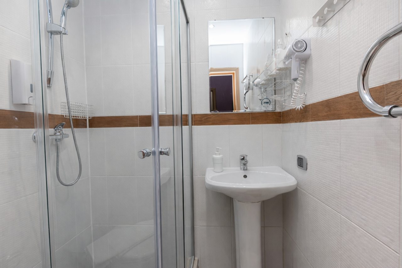 Двухместный (Scario), Гостевые комнаты и апартаменты Пио на Моховой