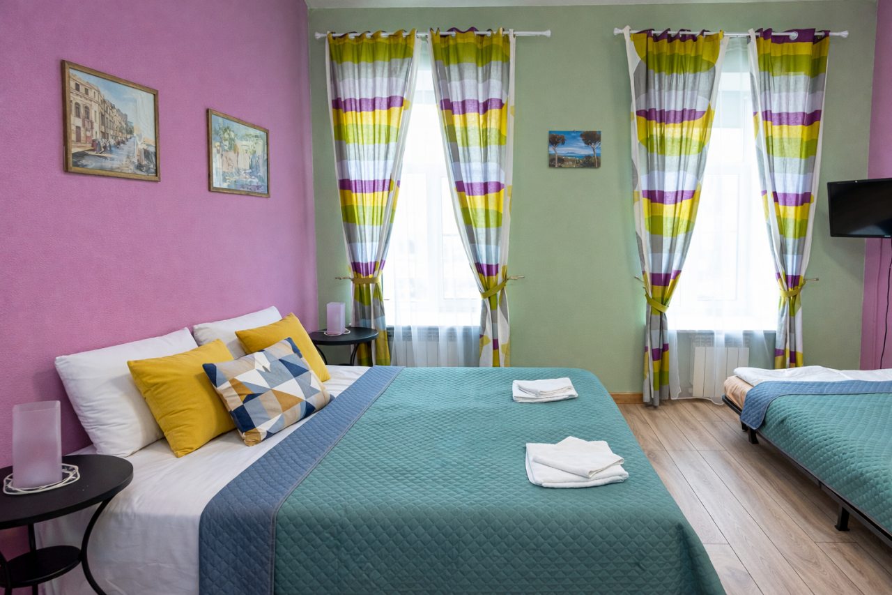 Четырехместный (Capri - Sorrento), Гостевые комнаты и апартаменты Пио на Моховой