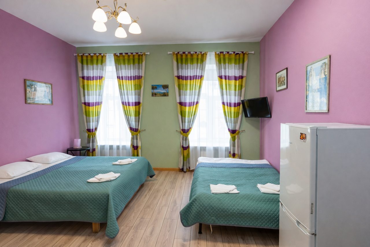 Четырехместный (Capri - Sorrento), Гостевые комнаты и апартаменты Пио на Моховой