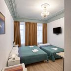 Четырехместный (С собственной мини-кухней (Firenzi)), Гостевые комнаты и апартаменты Пио на Моховой