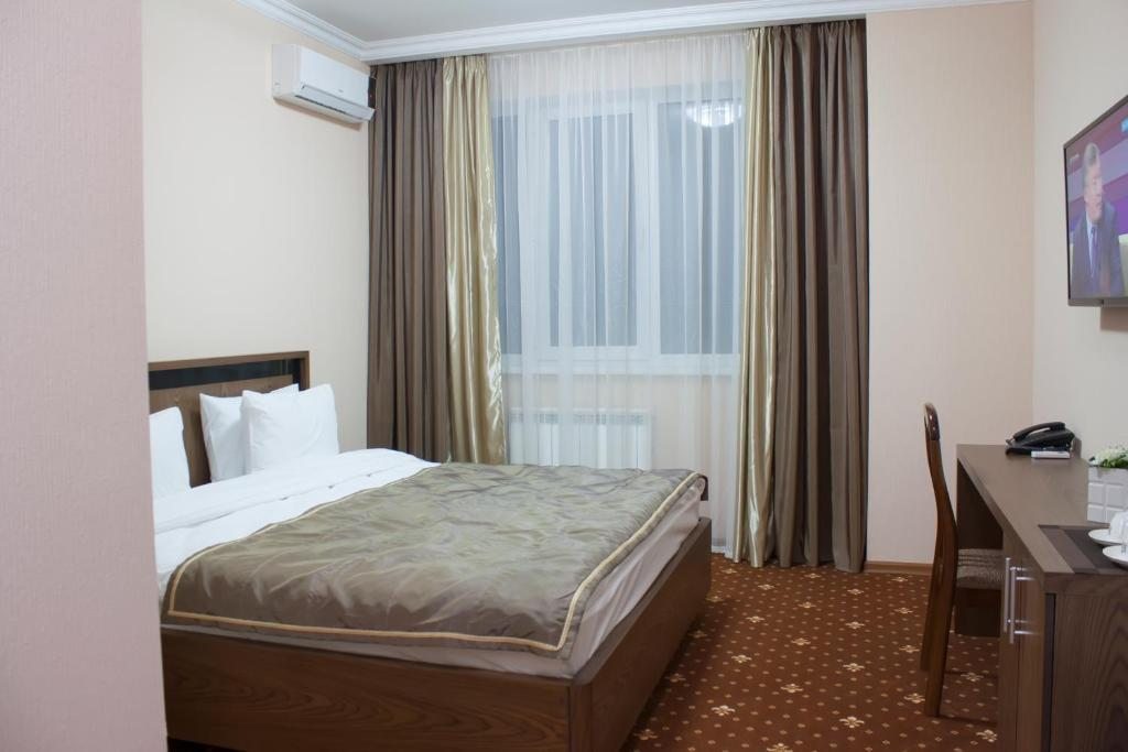Двухместный (Стандартный двухместный номер с 1 кроватью) отеля Алматы