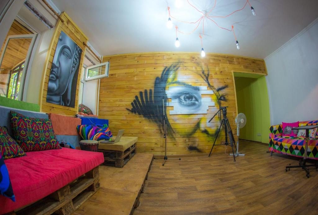 Номер (Кровать в общем номере для мужчин с 4 кроватями) хостела Loco, Алматы