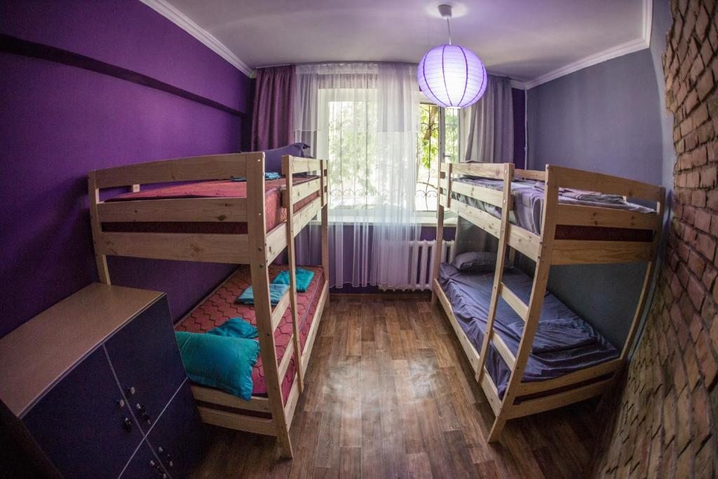 Номер (Кровать в общем номере для женщин с 4 кроватями) хостела Loco, Алматы