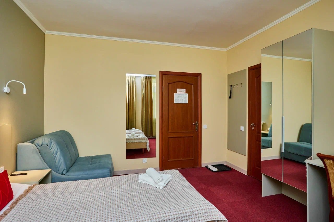 Трёхместный и более (Комфорт плюс), Гостиница Отельбург Московский вокзал