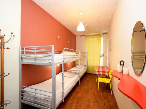 Фотография номера хостела Миссис Хадсон