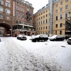 Платная парковка во дворе, Хостел Миссис Хадсон