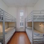 Восьмиместный Женский (Кровать), Гостевой дом Миссис Хадсон
