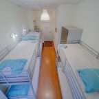 Шестиместный Мужской (Кровать), Гостевой дом Миссис Хадсон
