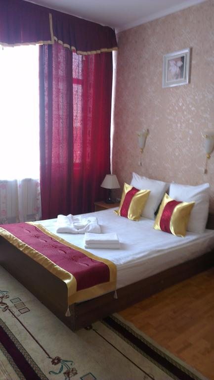 Двухместный (Стандартный двухместный номер с 2 отдельными кроватями) гостиницы Континенталь, Алматы