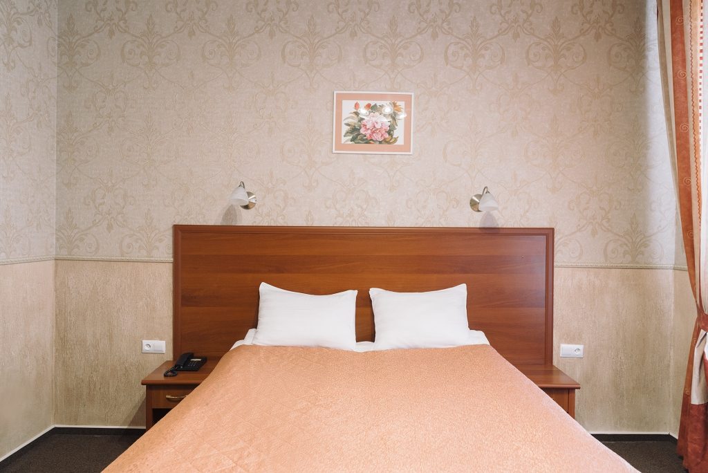 Двухместный (Улучшенный номер с двуспальной кроватью) гостиницы Империя Парк, Санкт-Петербург