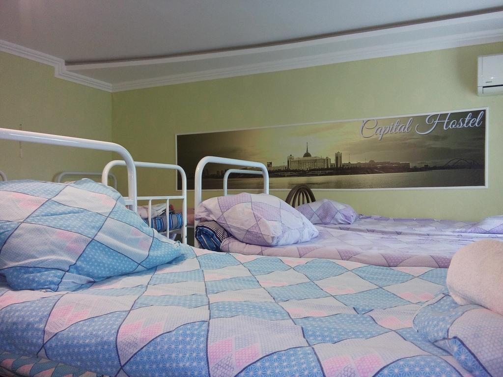 Номер (Кровать в общем 8-местном номере для мужчин) хостела Capital, Астана