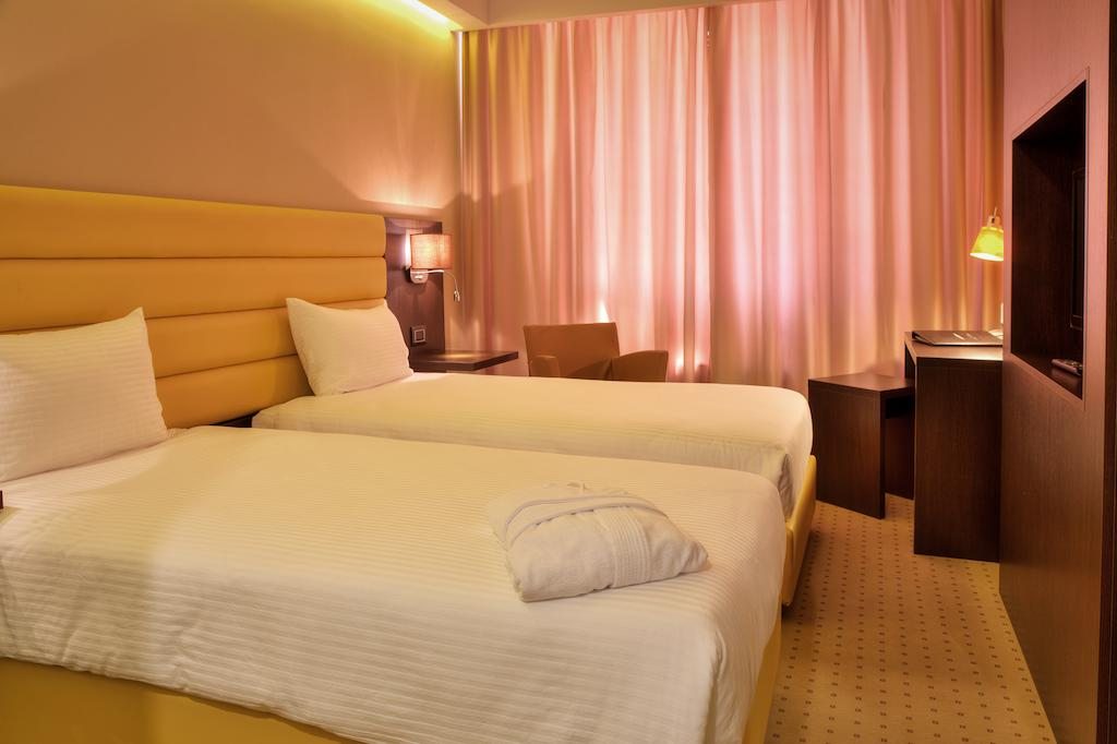 Двухместный (Двухместный номер с 1 кроватью или 2 отдельными кроватями) отеля Comfort, Астана