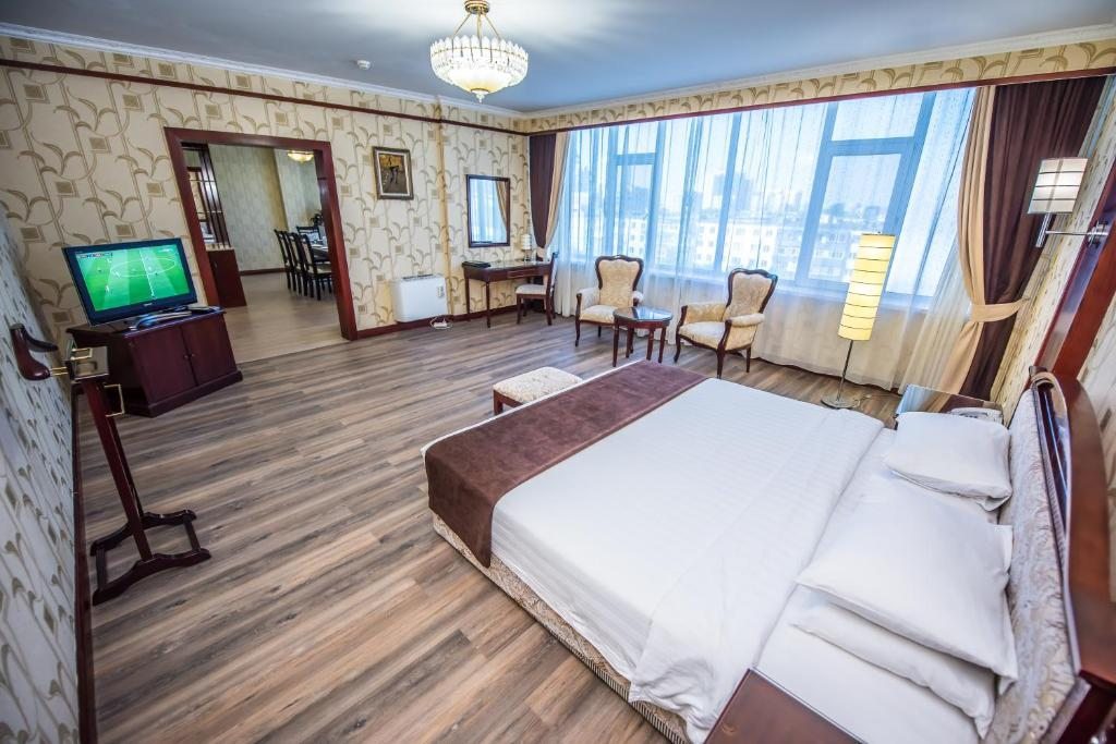 Сьюит (Люкс с 1 спальней) отеля G Empire, Астана