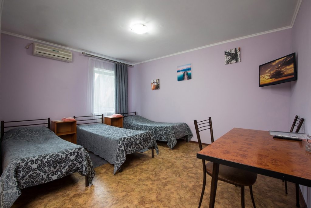 Двухместный (Стандарт с двумя односпальными кроватями) гостевого дома Альтаир, Краснодар