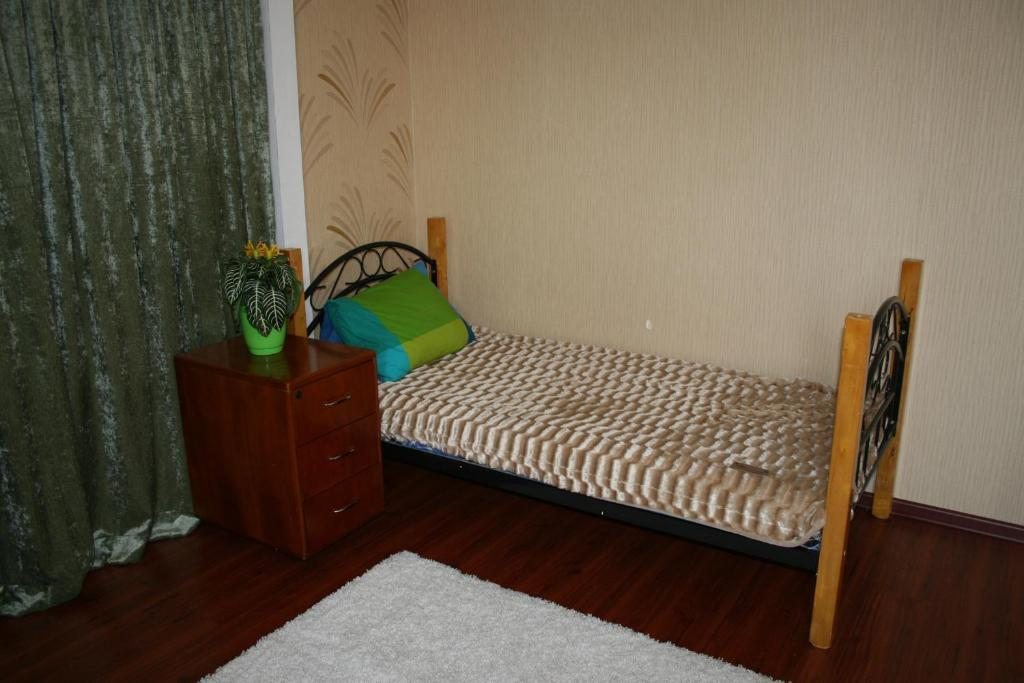 Двухместный (Двухместный номер Делюкс с 2 отдельными кроватями) хостела Американа, Астана