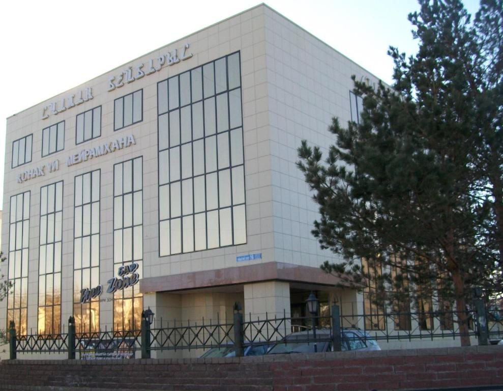 Отель Султан Бейбарыс, Астана