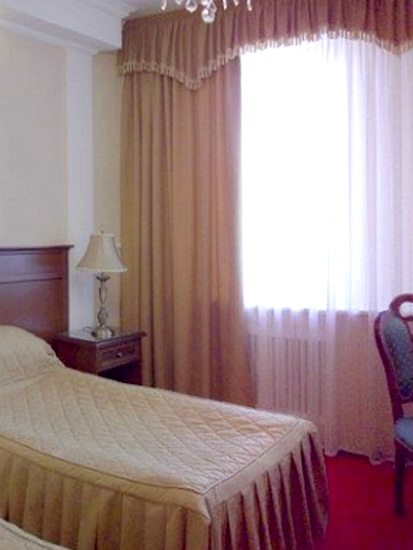 Одноместный (Стандарт 3 этаж) отеля Гранд-Отель, Кисловодск