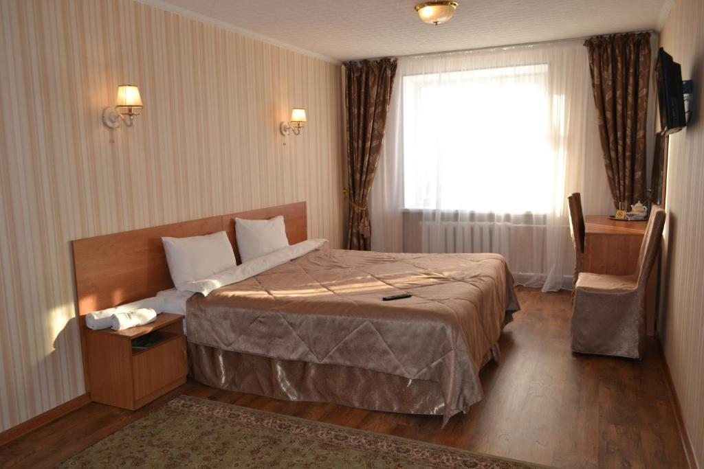 Двухместный (Полулюкс) отеля Жасыбай, Астана