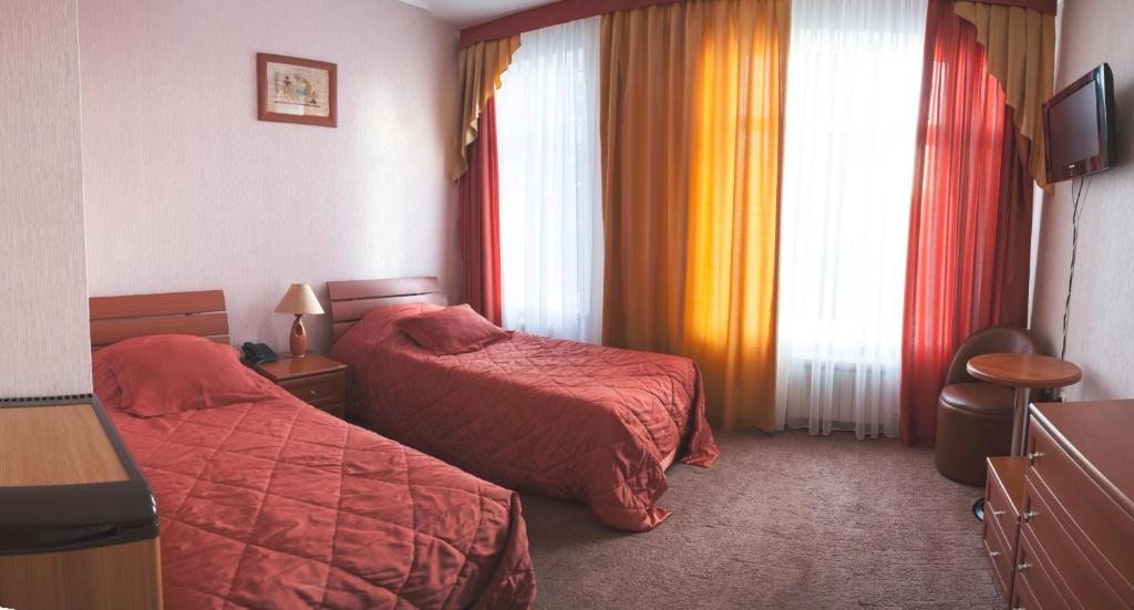 Двухместный (Стандартный двухместный номер с 1 кроватью или 2 отдельными кроватями) гостиницы АльГрадо, Кисловодск