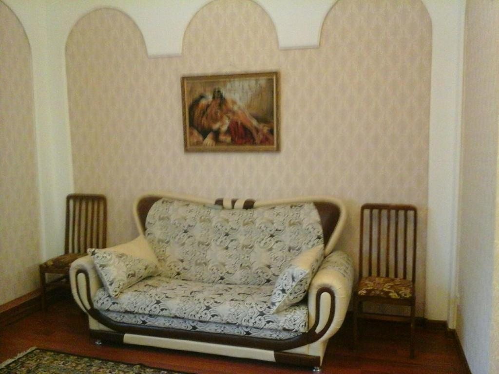 Двухместный (Двухместный номер Делюкс с 1 кроватью и ванной) отеля Rosa Roze, Караганда