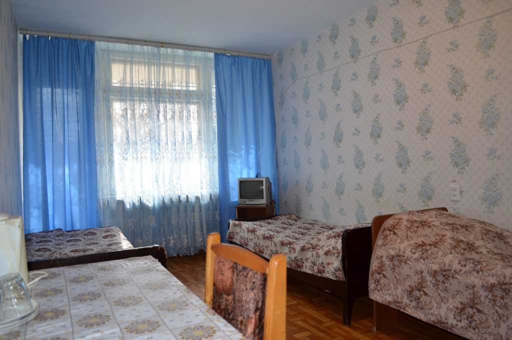 Трехместный (Место в 2/3 местном номере) гостиницы Актер, Волгоград