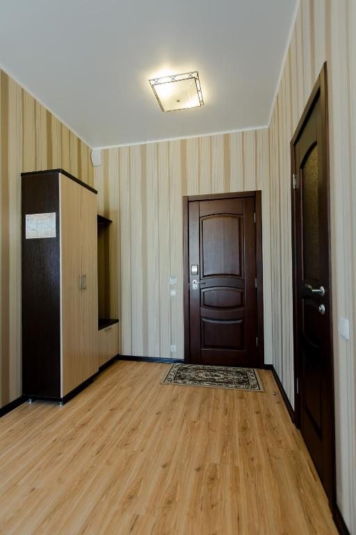 Двухместный (Улучшенный двухместный номер с 1 кроватью) отеля Хижина, Петропавловск