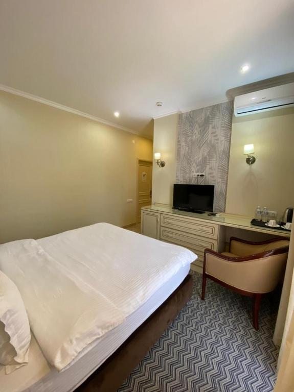 Двухместный (Бюджетный двухместный номер с 1 кроватью) отеля Бархат, Тараз
