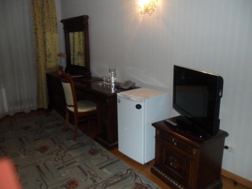 Двухместный (Двухместный номер Делюкс с 2 отдельными кроватями) отеля Рахат, Уральск