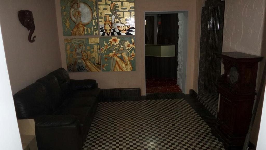 Двухместный (Двухместный номер Делюкс с 1 кроватью) отеля Park Villa Standart, Шымкент