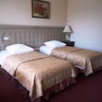 Кровати в номере.