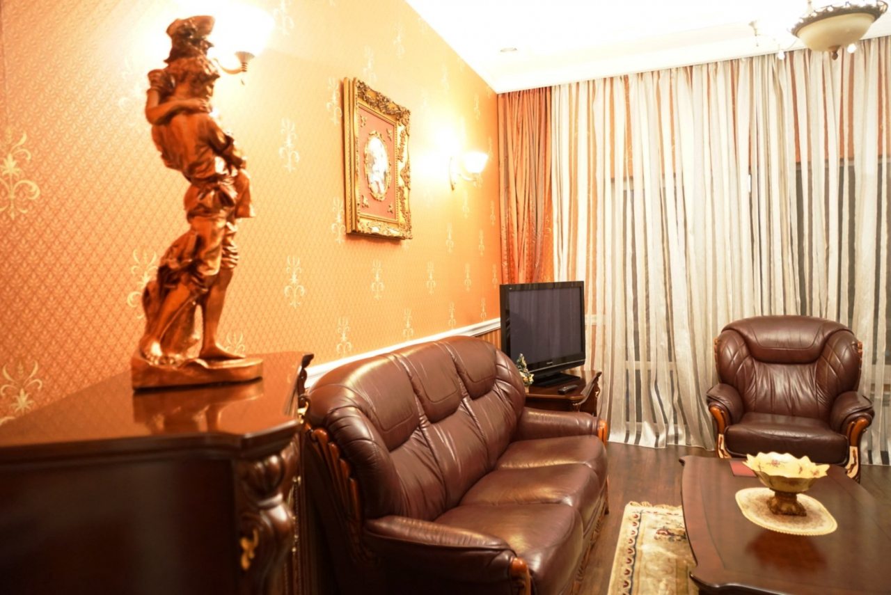 Гостиная в номере категории Люкс премиум.