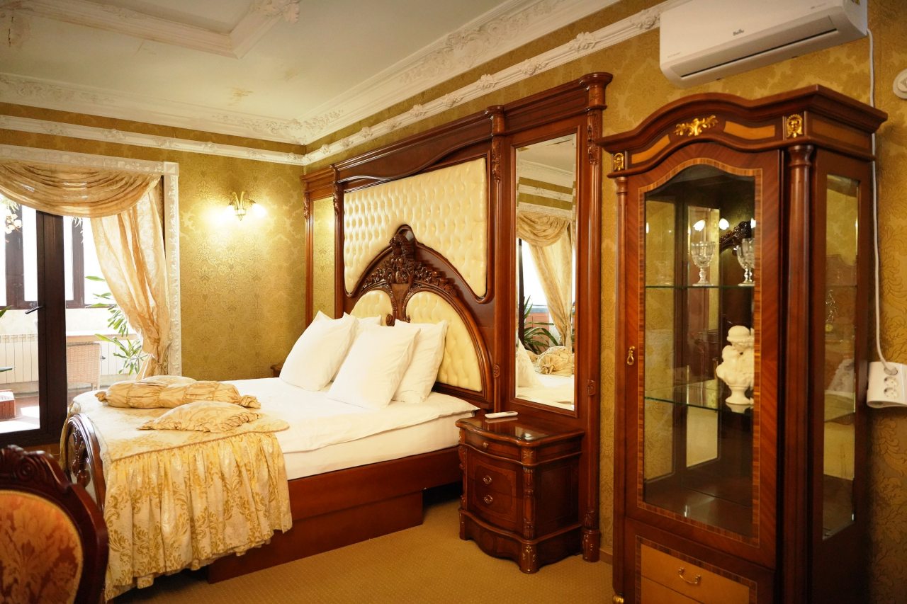 Люкс (С джакузи), Гостиничный комплекс Александр