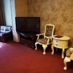 Люкс, Гостиничный комплекс Александр