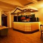 Разрешено проведение мероприятий, Гостиничный комплекс Александр