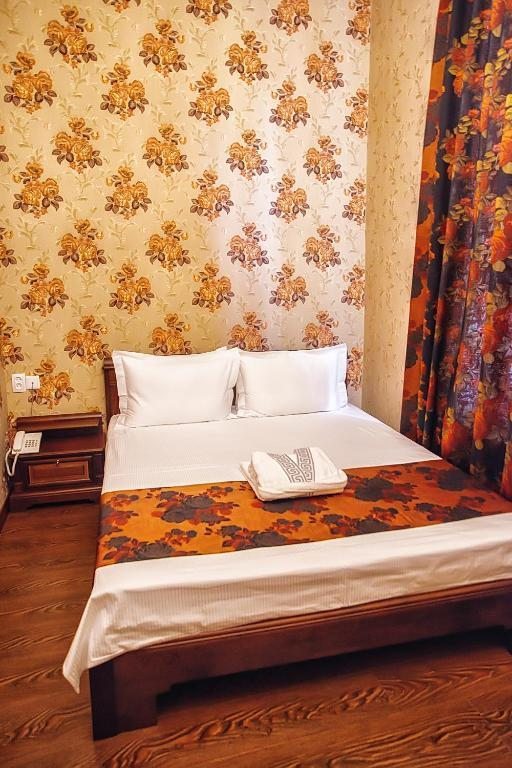 Двухместный (Стандартный двухместный номер с 1 кроватью) отеля Парк-отель Променад, Шымкент