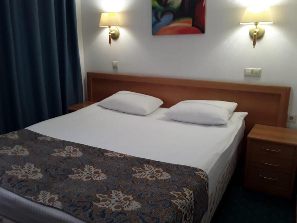Двухместный (Стандартный двухместный номер с 1 кроватью) отеля Грин, Атырау