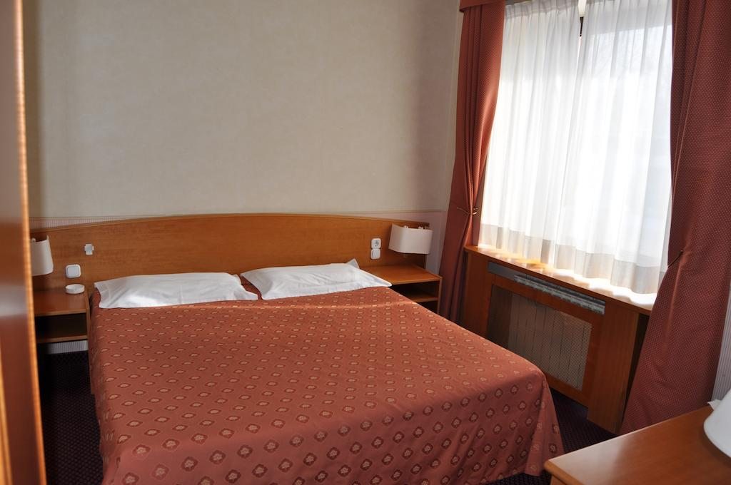 Двухместный (Стандартный двухместный номер с 1 кроватью) отеля Марко Поло Аксай, Аксай (Западно-Казахстанская область), Западно-Казахстанская область