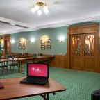 Бизнес-центр, Гостиница Адмиралтейская