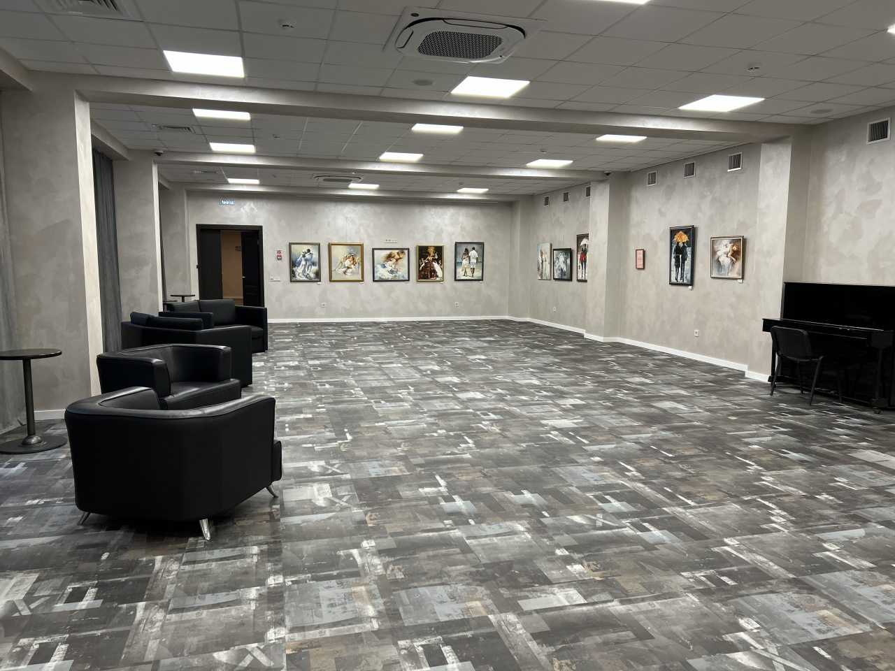 Фойе к конференц-залу, площадь 139 кв.м