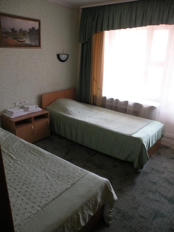 Двухместный (Двухместный номер с 2 отдельными кроватями) отеля Алмаз, Минск