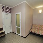 Двухместный (Стандарт 2х-комнатный с балконом, вид во двор), Отель Лотос