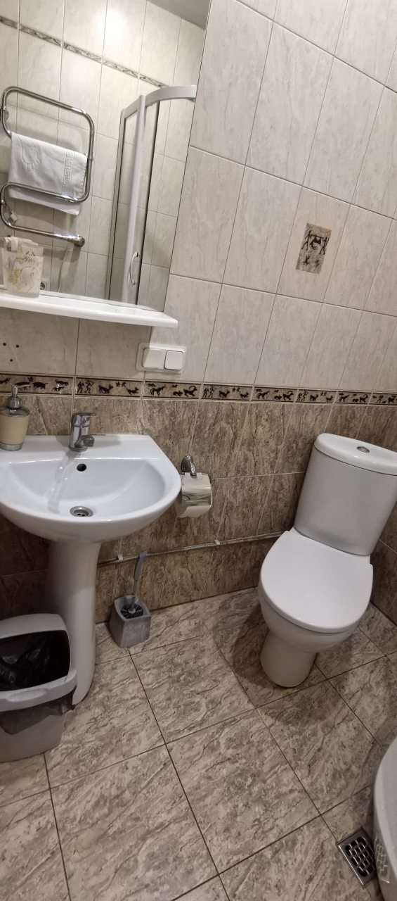 Трехместный (Комната повышенной комфортности для 3-х взрослых), Гостевой дом Парк Лэйн Инн