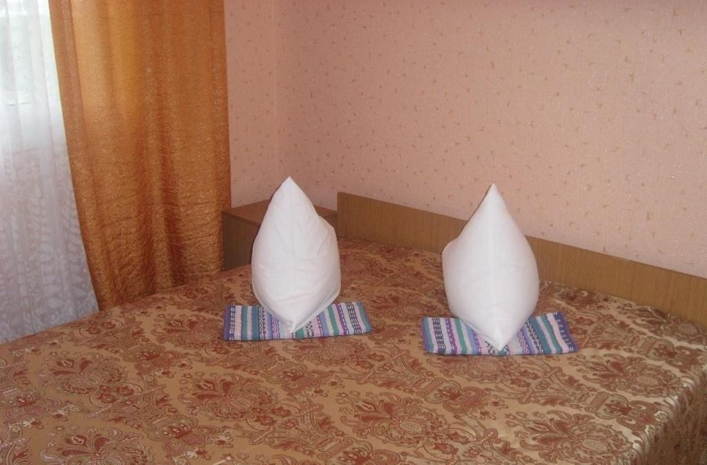 Двухместный (Бюджетный двухместный номер с 2 отдельными кроватями) гостиницы Адлерский бриз
