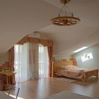 Сьюит (Люкс), Мини-гостиница Медведефф Чердаклы
