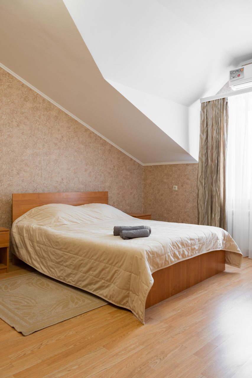 Семейный (Двухкомнатный Полу-ЛЮКС), Мини-гостиница Медведефф Чердаклы