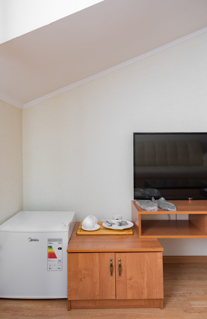 Семейный (Двухкомнатный Полу-ЛЮКС), Мини-гостиница Медведефф Чердаклы