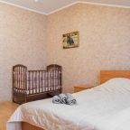 Семейный (Двухкомнатный Полу-ЛЮКС), Мини-гостиница Медведефф Чердаклы