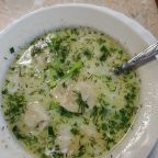 Доставка еды и напитков в номер, Мини-гостиница Медведефф Чердаклы