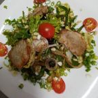 Питание. Кафе-столовая на территории отеля Центральный.